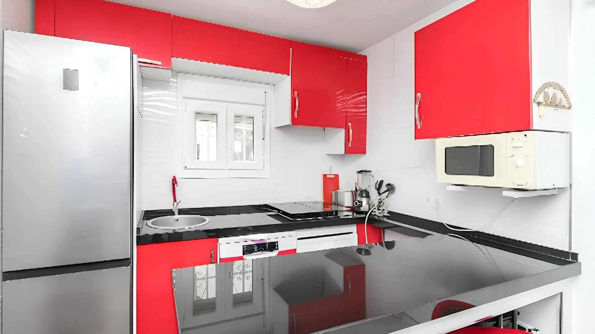 Holiday home Chiclana Terrace Haven: Beachside Retreat with WiFi Chiclana de la Frontera