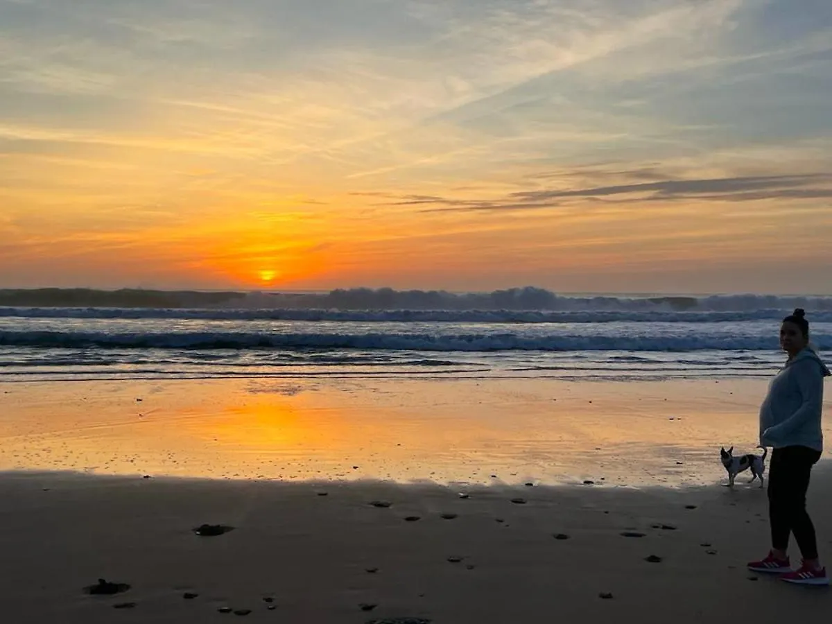 Chiclana Terrace Haven: Beachside Retreat with WiFi Villa Chiclana de la Frontera Holiday home